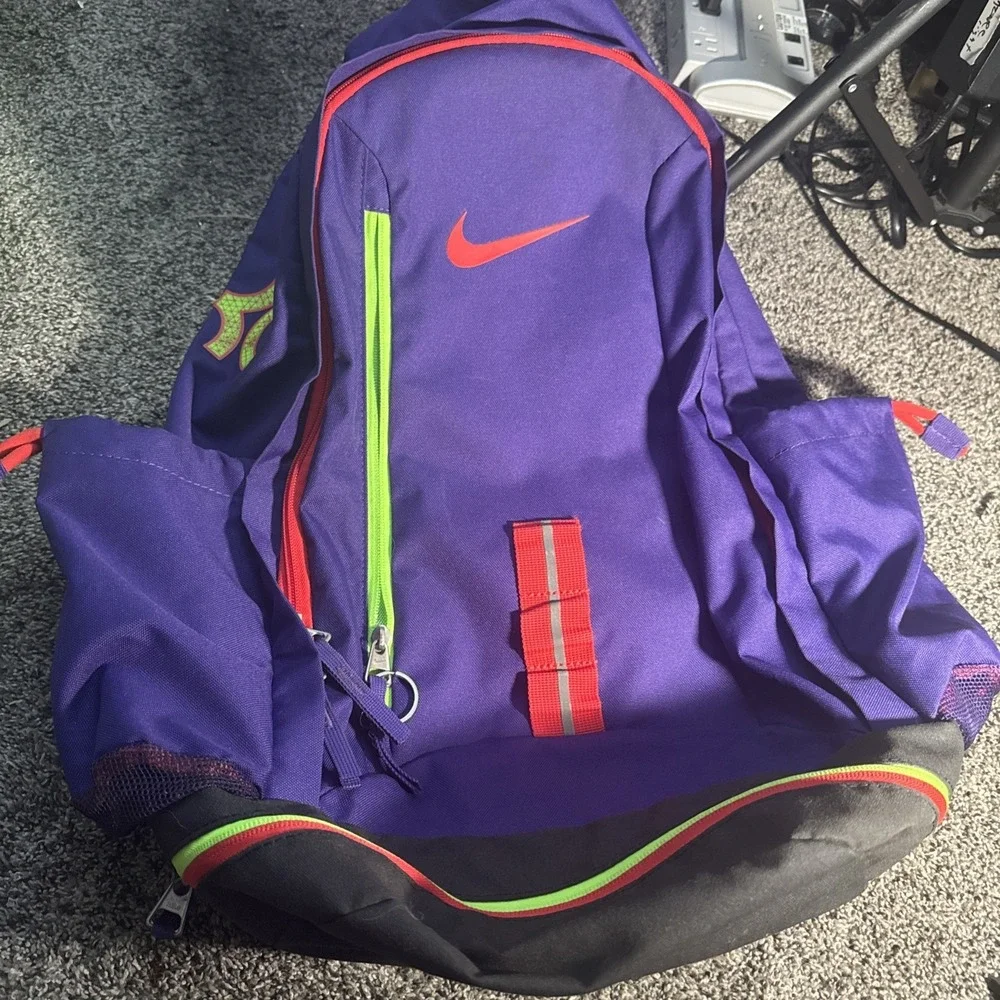 nike air backpack purple Hayward Backpack, Lilac Bloom/White padded shoulder straps that offer a tailored fit. 8 PURPLE NIKE BACKPACK ideas